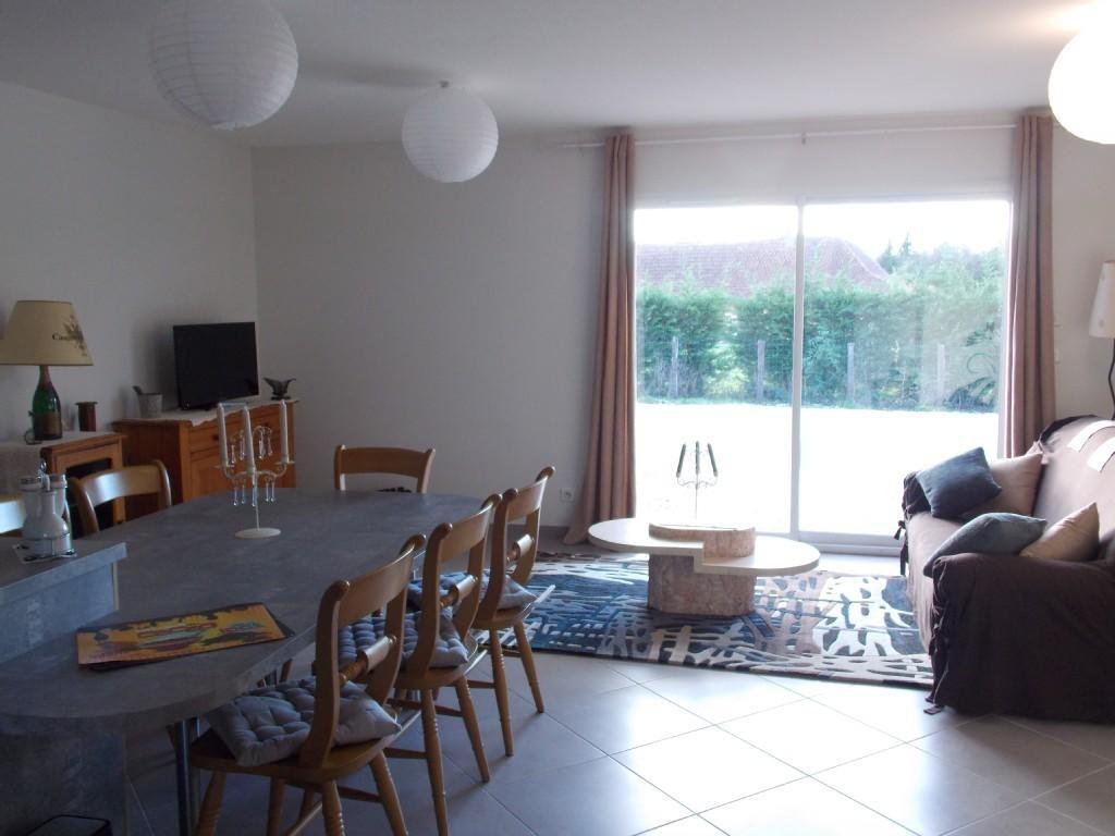 Gite Le Petit Pied-A-Terre La Chapelle-Saint-Sauveur  Szoba fotó
